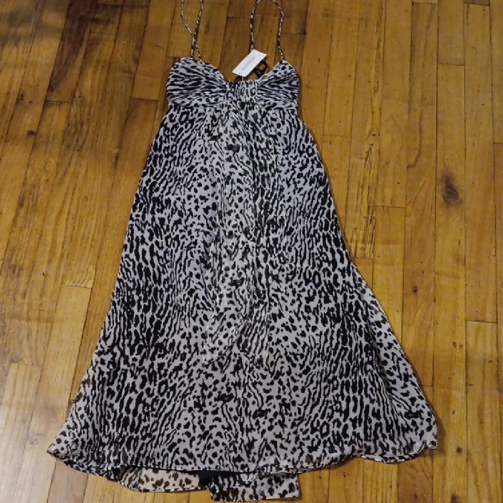 Leopard Print Maxi Dress - Picture 1 of 4